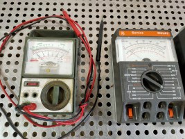 3 multimeters gebruikt (2)